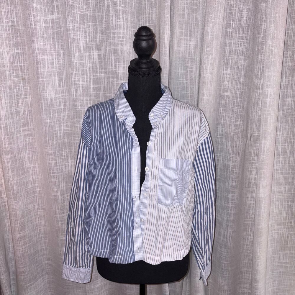 American Eagle Button Up Striped Shirt Size Medium
